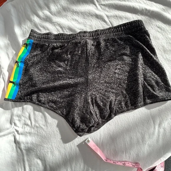 PINK Heathered Black Lounge Sleep Short Rainbow FaLaLa Size M - Picture 5 of 6